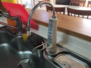 浄水器付一体型水栓に取替える♫ミカドアルカリイオン整水器　穴利用